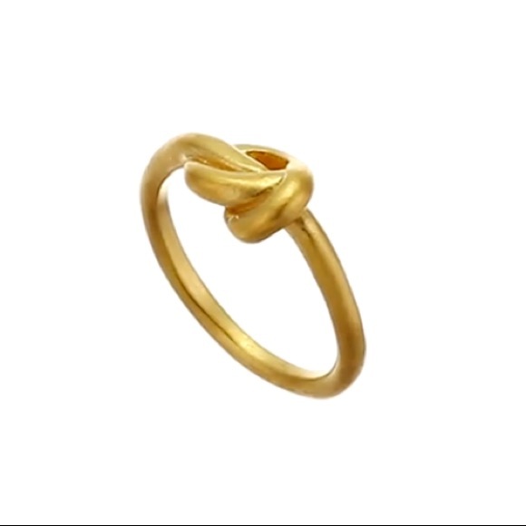 dogeared // gold-plated love knot ring - Picture 4 of 5